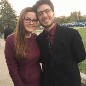 Meet your Posher, Carly